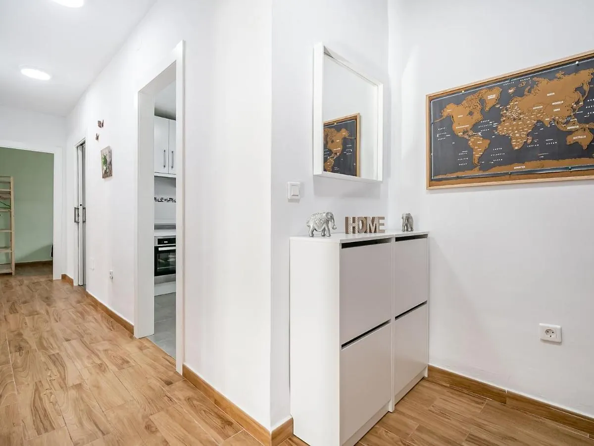 Apartment Comfortable Holiday Home In Malaga Near Seabeach