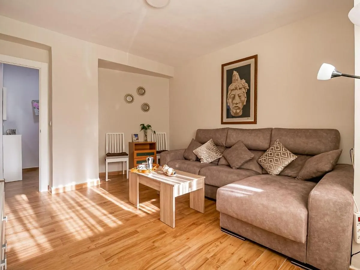 Comfortable Holiday Home In Malaga Near Seabeach contacts